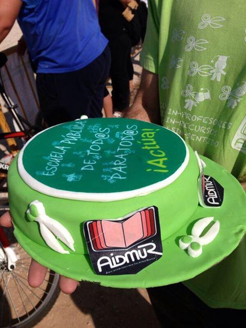 WERT ADVIERTE EL RECHAZO DE LA COMUNIDAD EDUCATIVA A SUS RECORTES EN ROLDÁN.