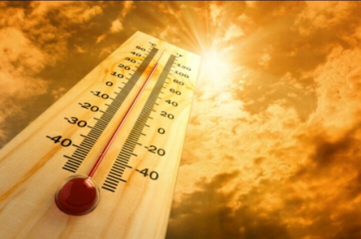 LOS ASPIRANTES A OPOSICIONES A MAESTROS RECHAZAN SEDES SIN LAS CONDICIONES CLIMÁTICAS ADECUADAS