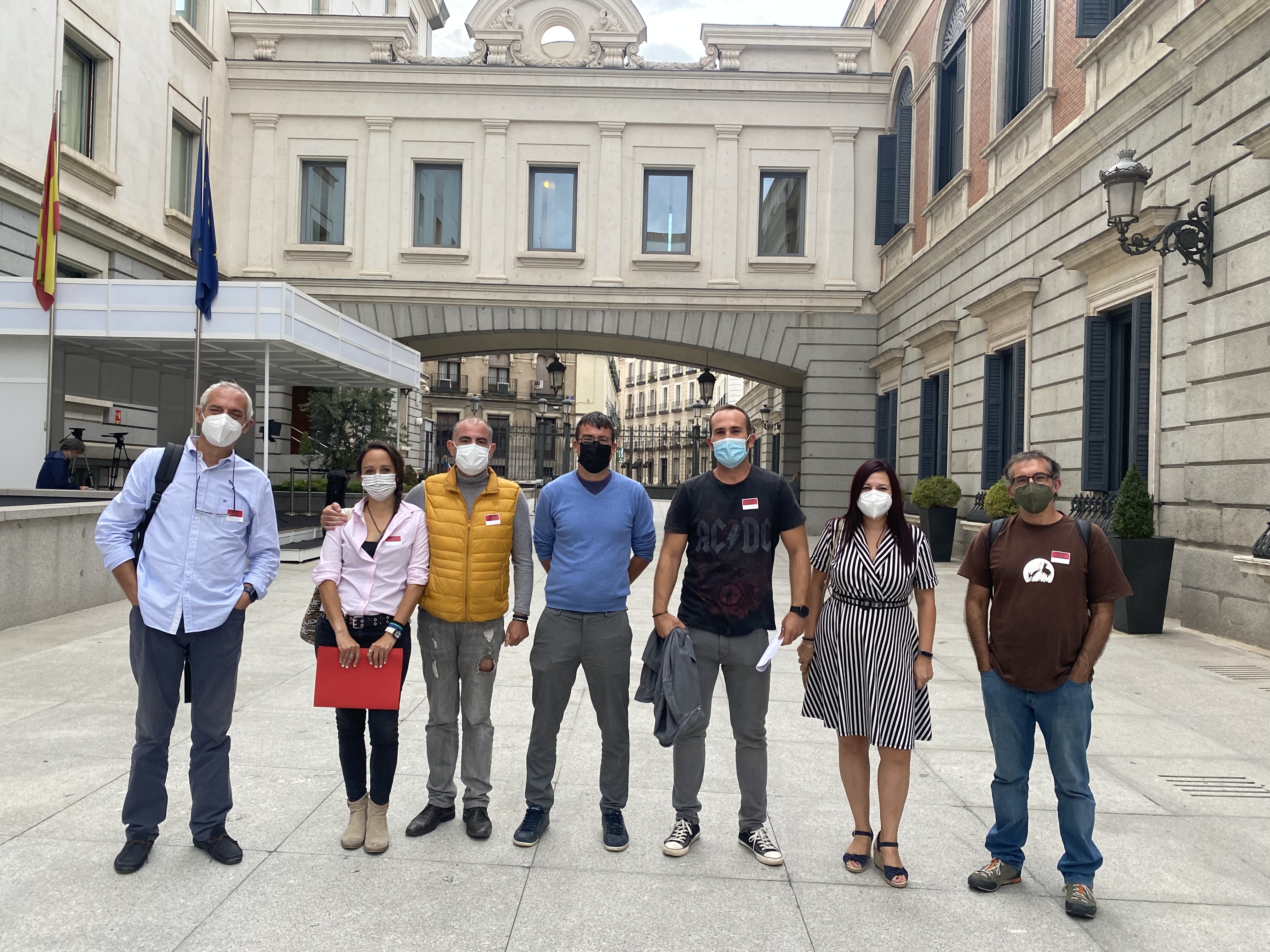Aidmur exige en el Congreso de los Diputados un concurso de méritos para todos los interinos con más de tres años trabajados